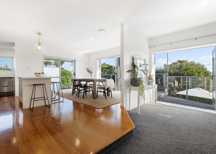  at 27 Hemi Street, Devonport, North Shore City, Auckland