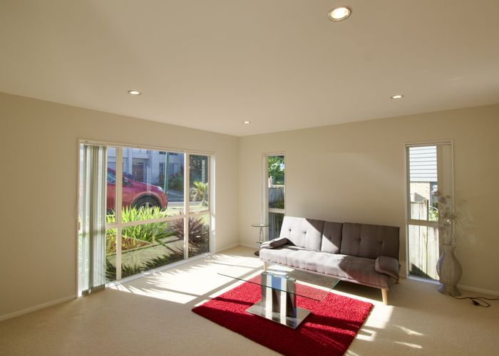  at 16 Lucca Crescent, Flat Bush, Manukau City, Auckland