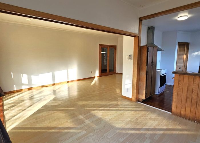  at 21 Oteha Valley Road, Northcross, North Shore City, Auckland