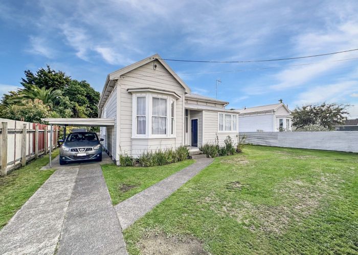  at 11 Kelvin Street, Aramoho, Whanganui, Manawatu / Whanganui
