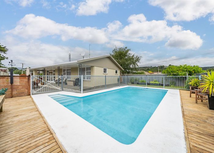  at 53 Kashmir Avenue, Clouston Park, Upper Hutt