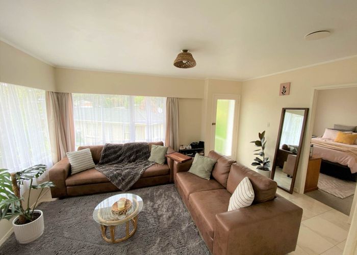  at 1/34 Segedin Place, Glenfield, North Shore City, Auckland