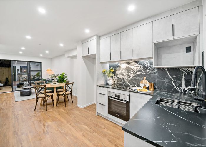  at 12/65 Stottholm Road, Titirangi, Waitakere City, Auckland