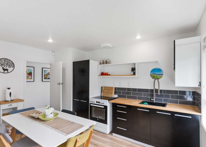  at 8 Hart Street, Woolston, Christchurch