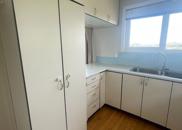  at 12 Fitzpatrick St, Newlands, Wellington, Wellington