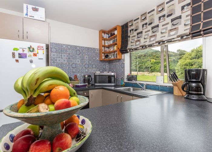  at 5 Prospector Place, Runanga