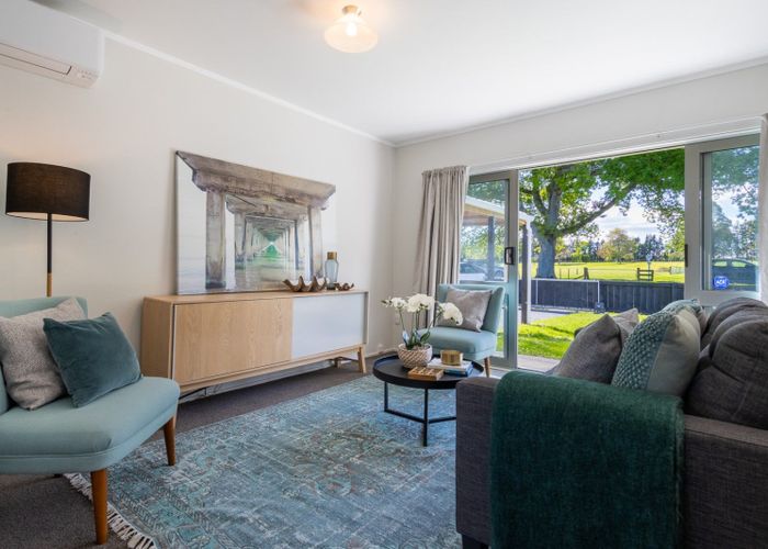  at 19 Carlyle Street, Leamington, Cambridge