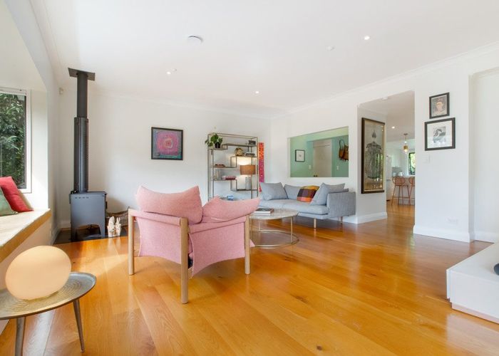 at 40 Calais Terrace, Ostend, Waiheke Island