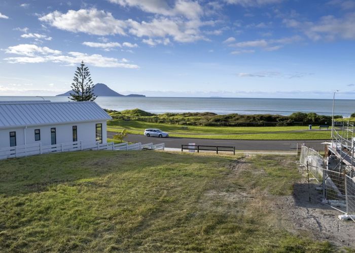  at 18 Pacific Parade, Coastlands, Whakatane