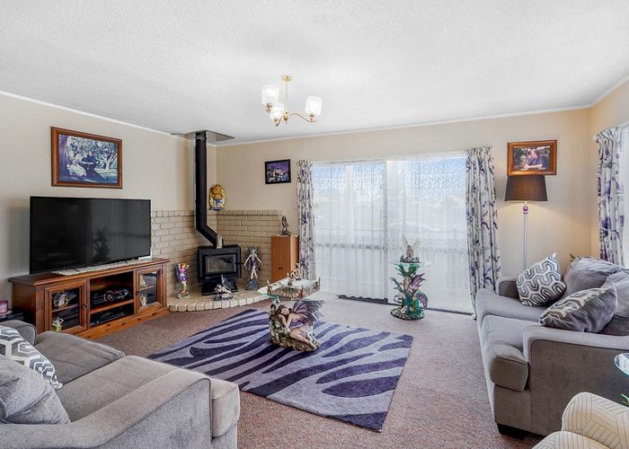  at 80 Kahikatea Drive, Melville, Hamilton, Waikato