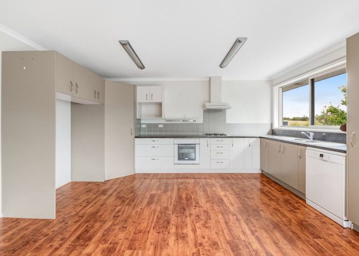  at 9 Raabia Close, Parakai, Rodney, Auckland