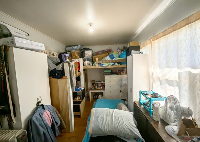  at 67 Glen Marine Parade, Glendene, Waitakere City, Auckland