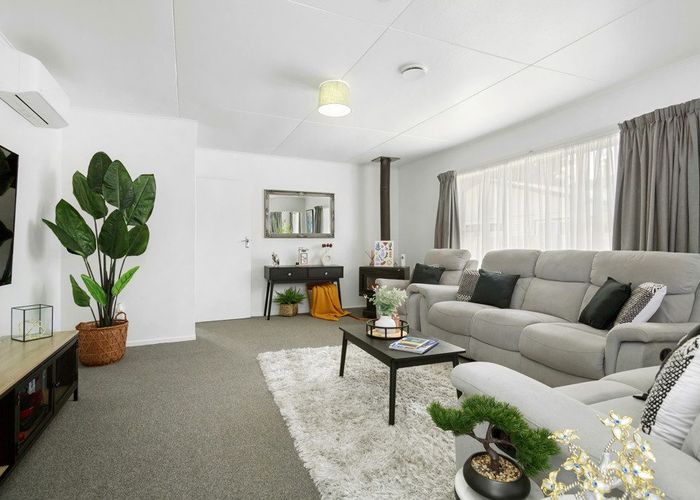  at 5 Norfolk Street, Wainuiomata, Lower Hutt, Wellington