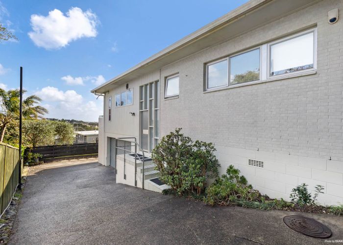  at 3/100 Aberdeen Road, Campbells Bay, Auckland