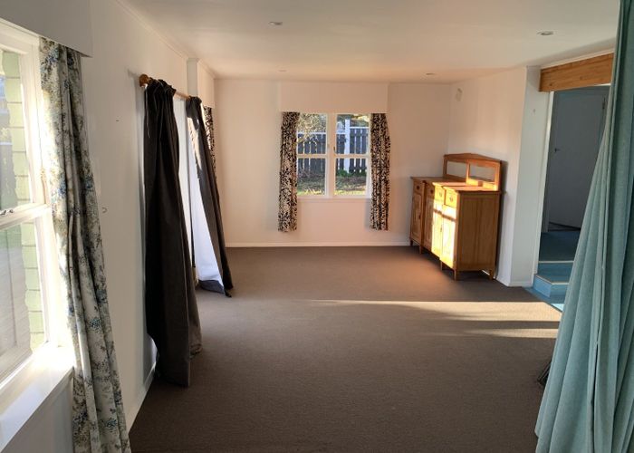  at 6 Karaka Grove, Raumati Beach, Paraparaumu