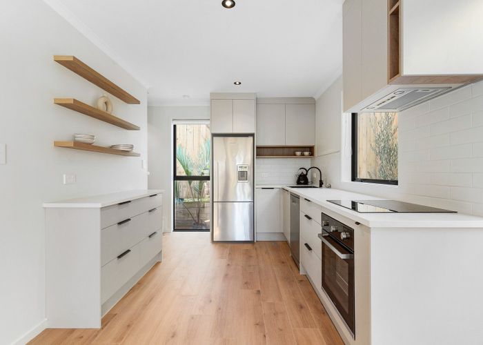  at 1092B Great North Road, Point Chevalier, Auckland