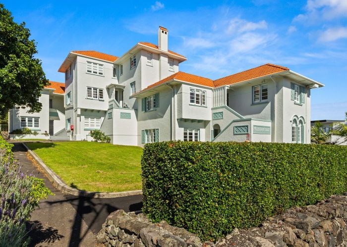  at 4/4 View Road, Mount Eden, Auckland City, Auckland