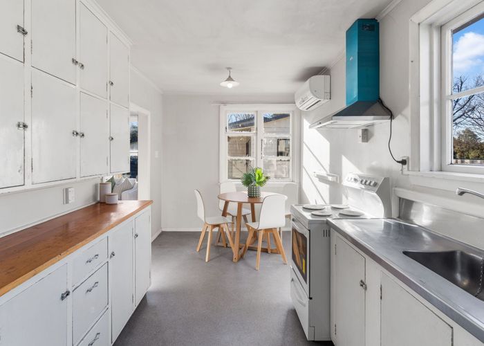  at 18 Auburn Avenue, Upper Riccarton, Christchurch City, Canterbury