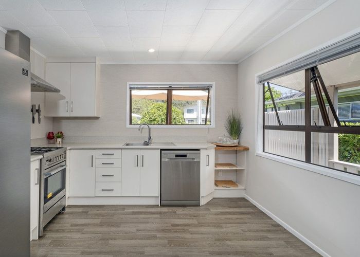  at 8 Diamond Drive, Tairua, Tairua