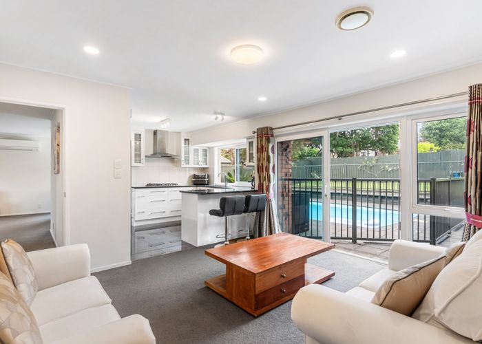  at 174 Prince Regent Drive, Farm Cove, Manukau City, Auckland