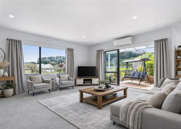  at 68 South Kensington Way, Henderson, Waitakere City, Auckland