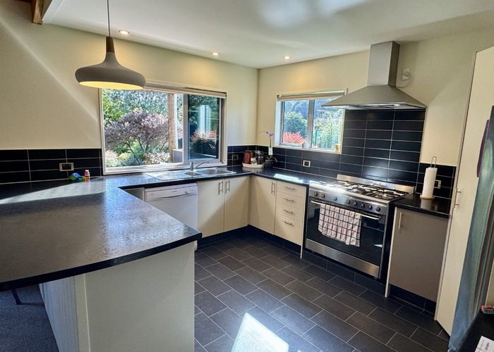  at 14 Butlers Road, Hokitika