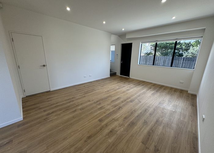  at 11E Waipani Road, Te Atatu Peninsula, Waitakere City, Auckland