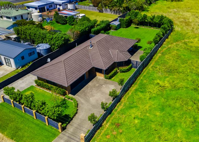 at 17 Fourth View Avenue, Beachlands, Auckland