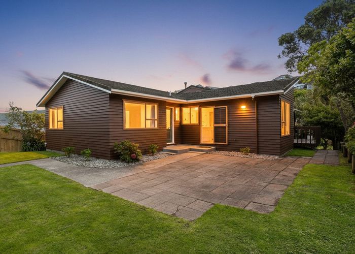  at 61 Amapur Drive, Khandallah, Wellington, Wellington