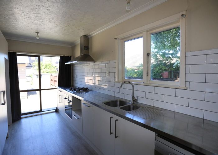  at 72 Peer Street, Upper Riccarton, Christchurch City, Canterbury