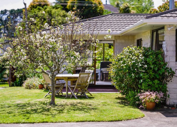  at 60 Makora Road, Otaihanga, Paraparaumu