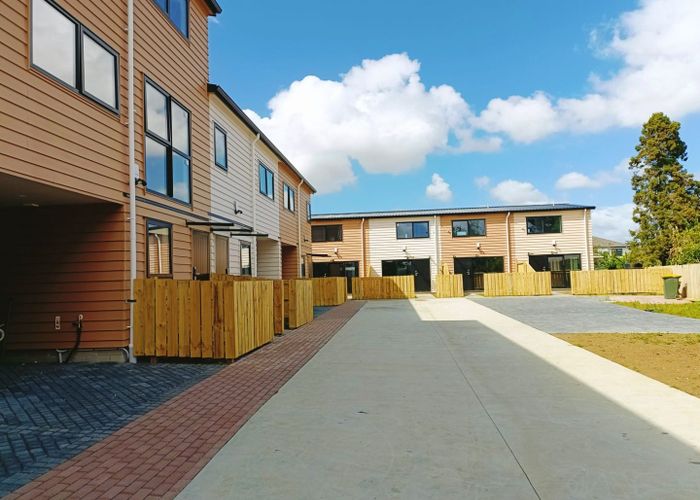  at 4/168 Buckland Road, Mangere East, Auckland