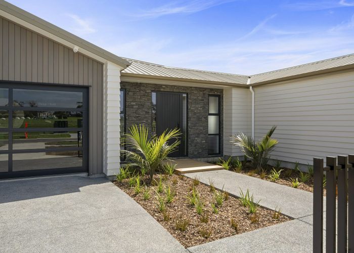  at 1 Springwater Drive, Feilding, Manawatu, Manawatu / Whanganui