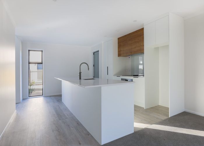  at 994-996 Taita Drive, Avalon, Lower Hutt, Wellington