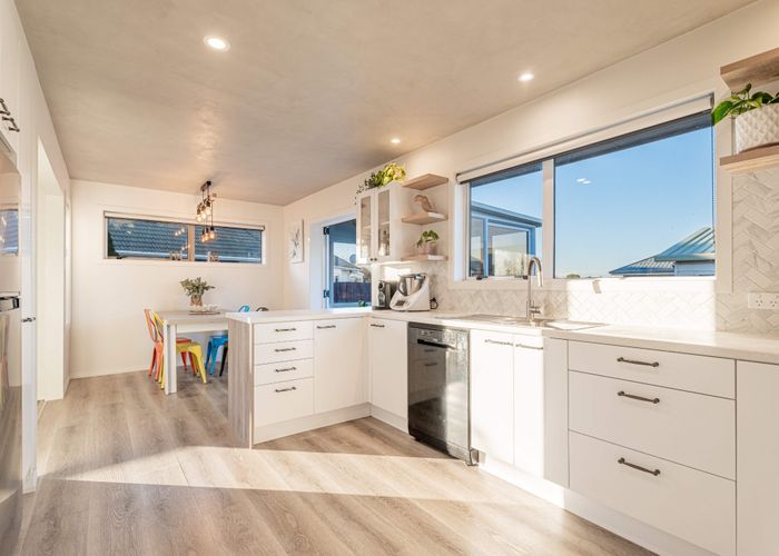  at 58 Teesdale Street, Burnside, Christchurch