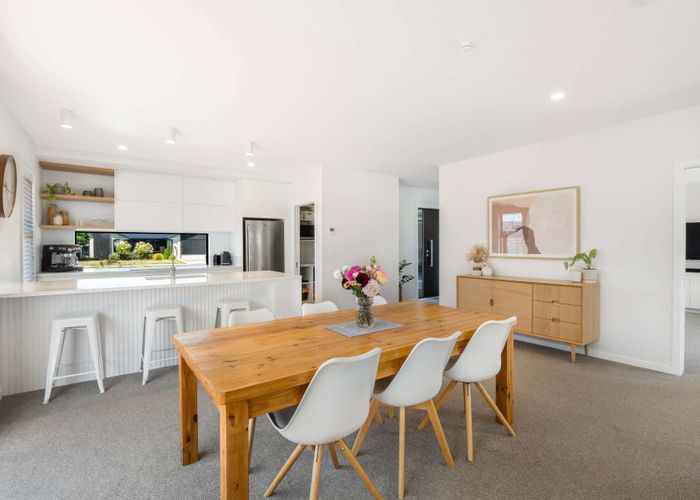  at 7 Lancelot Close, Lincoln, Lincoln