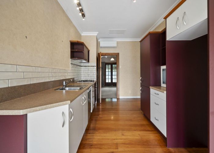  at 31 Hereford Street, West End, Palmerston North