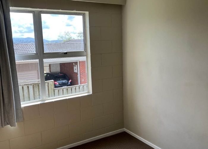  at 270a Great North Road, Henderson, Waitakere City, Auckland