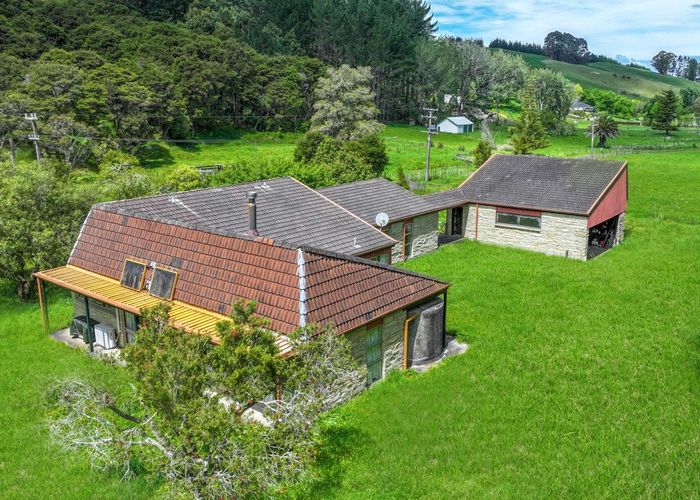  at 301 Neavesville Road, Puriri, Thames