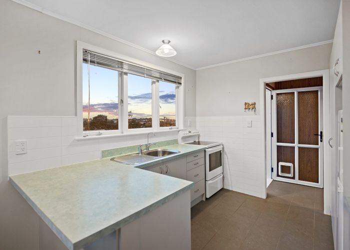  at 22 Stanley Road, Glenfield, North Shore City, Auckland