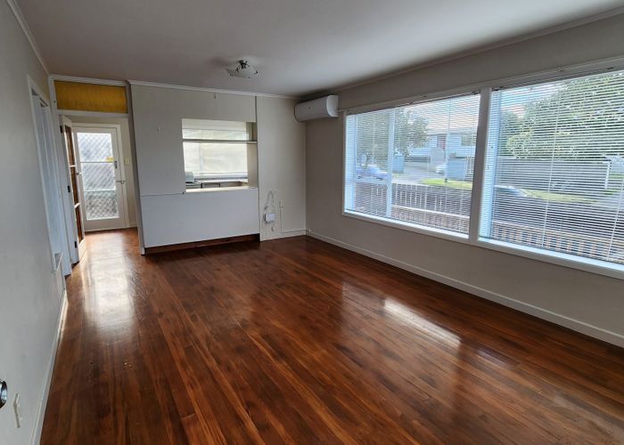  at 1/35 Felton Mathew Avenue, St Johns, Auckland