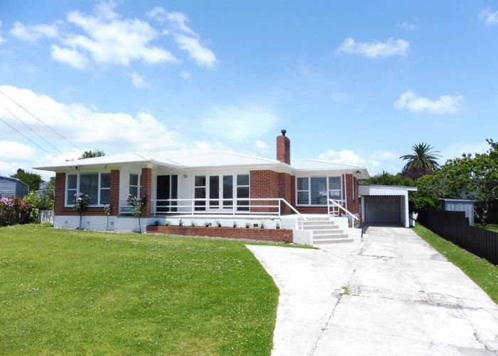  at 12 Ngaio Avenue, Mangere Bridge, Manukau City, Auckland