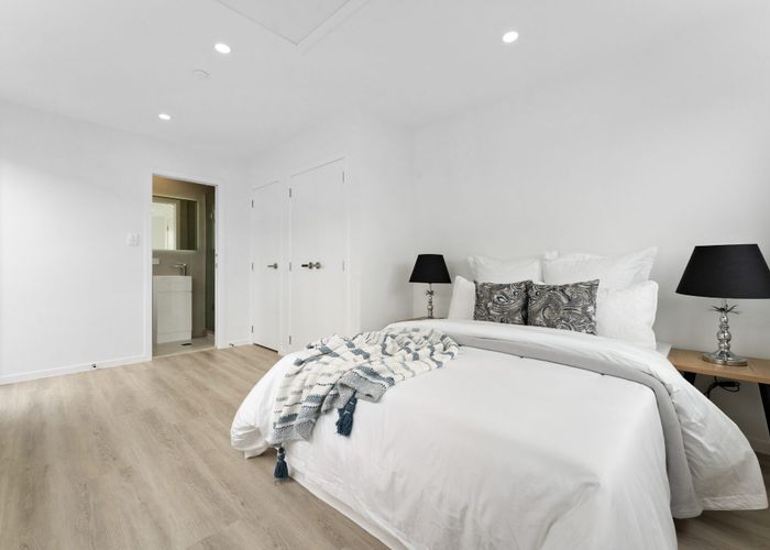  at 18 Toetoe Street, Westgate, Waitakere City, Auckland