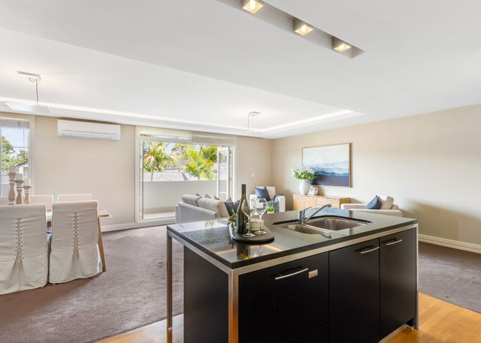  at 1E/8 Sidmouth Street, Mairangi Bay, North Shore City, Auckland