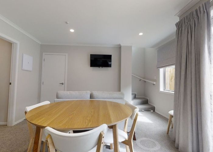  at D/4/16 Manning Street, Hamilton City Central, Hamilton, Waikato