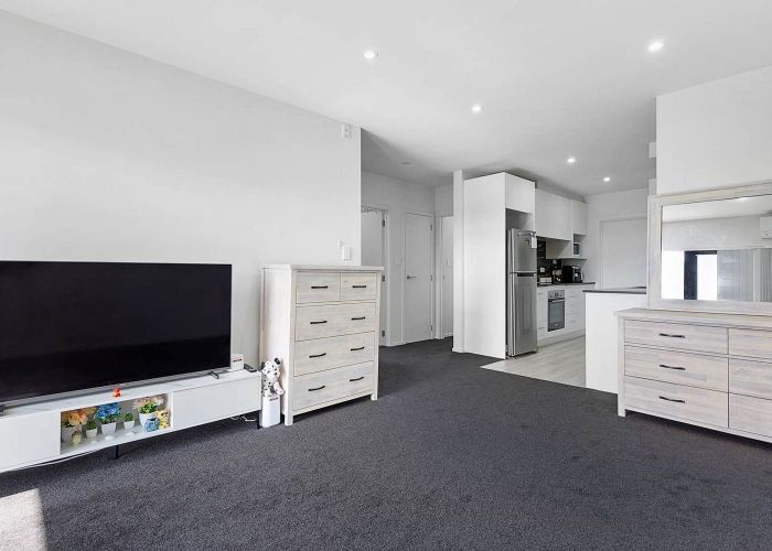  at 104/4 Richards Avenue, Papatoetoe, Manukau City, Auckland