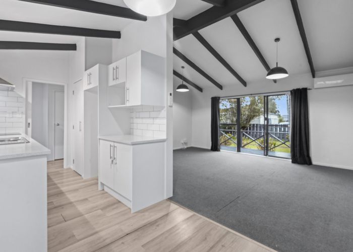  at 2/56 Henwood Road, Mangere East, Manukau City, Auckland