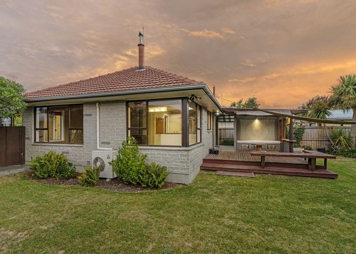  at 124 Warren Crescent, Hillmorton, Christchurch