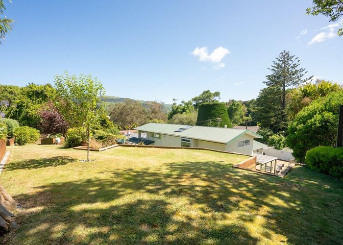  at 8 Boscobel Lane, Tawa, Wellington, Wellington