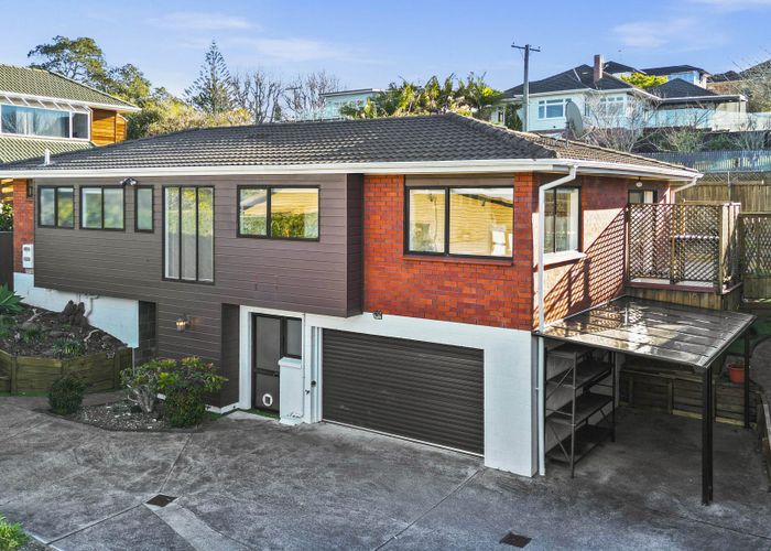  at 2/20 Beach Road, Mellons Bay, Manukau City, Auckland